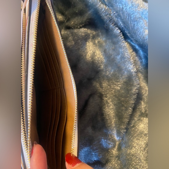 COPY - Coach bow zip wallet - Picture 4 of 6